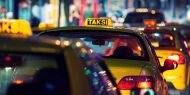 Taksiciler müşterilerden şikayetçi: Öpüşmeyin!