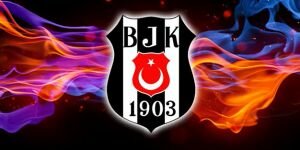 5 gol 8 asistin sahibi sağ bek gelecek