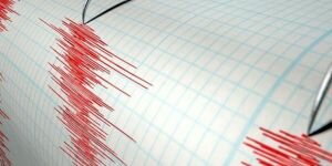 Oniki Adalar'da 5 büyüklüğünde deprem