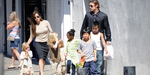 Jolie- Pitt çifti bu kez Suriye’den evlat edinecek!