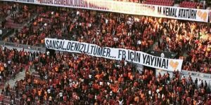 TT Arena'da yayıncı kuruluşa pankartlı protesto