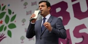 Demirtaş'tan Kenan Evren açıklaması